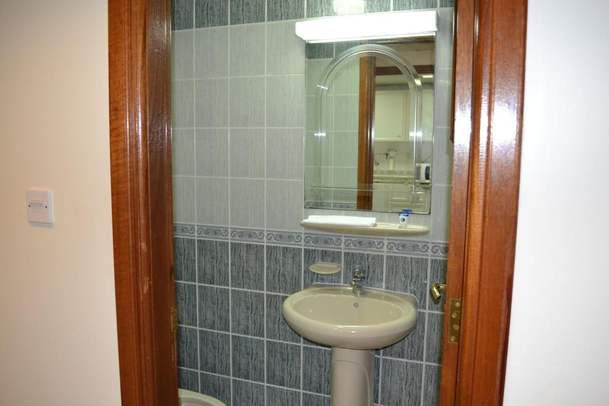 Aparthotel Plaza 4*