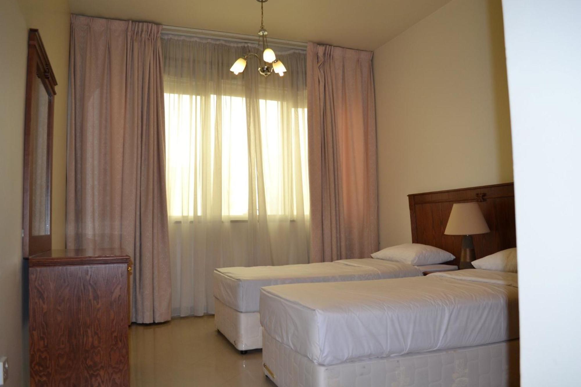 Plaza 4* Abu Dhabi