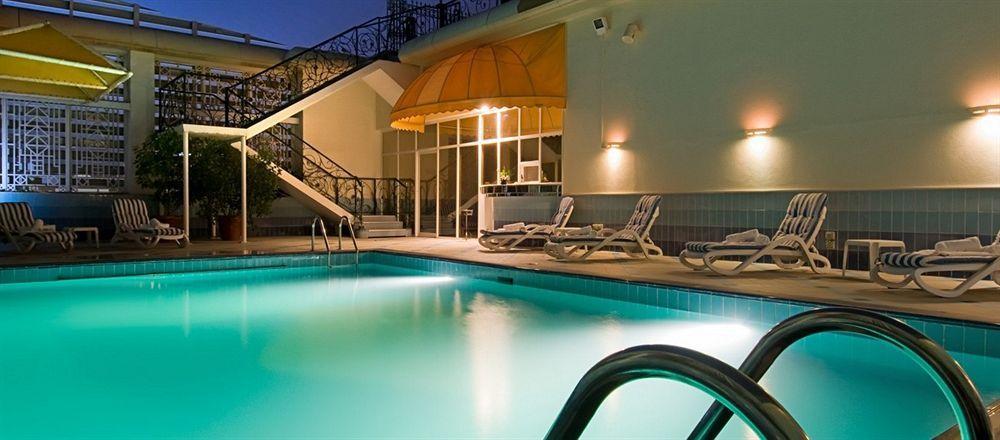 Aparthotel Plaza 4*