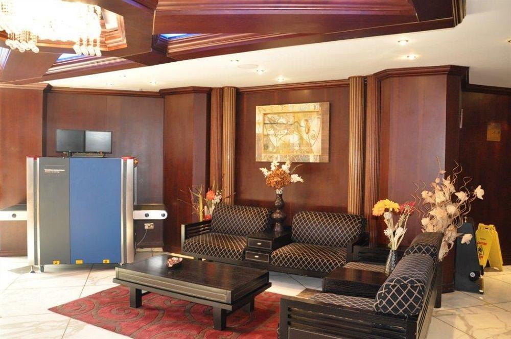 Aparthotel Plaza 4*